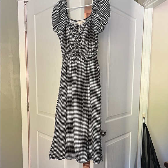 Black and White Gingham Dress - Picture 1 of 4